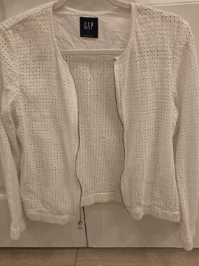 GAP White Open-Weave Zip Front Jacket